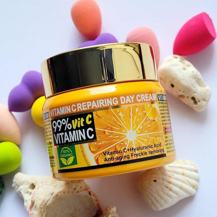 کرم ویتامین C و ضد لک فروت آف واکالی 99% Vitamin C حجم 50 گرم